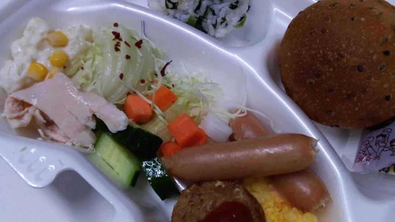 Toyoko Inn Hiroshima-Eki Stadium Mae Kültér fotó